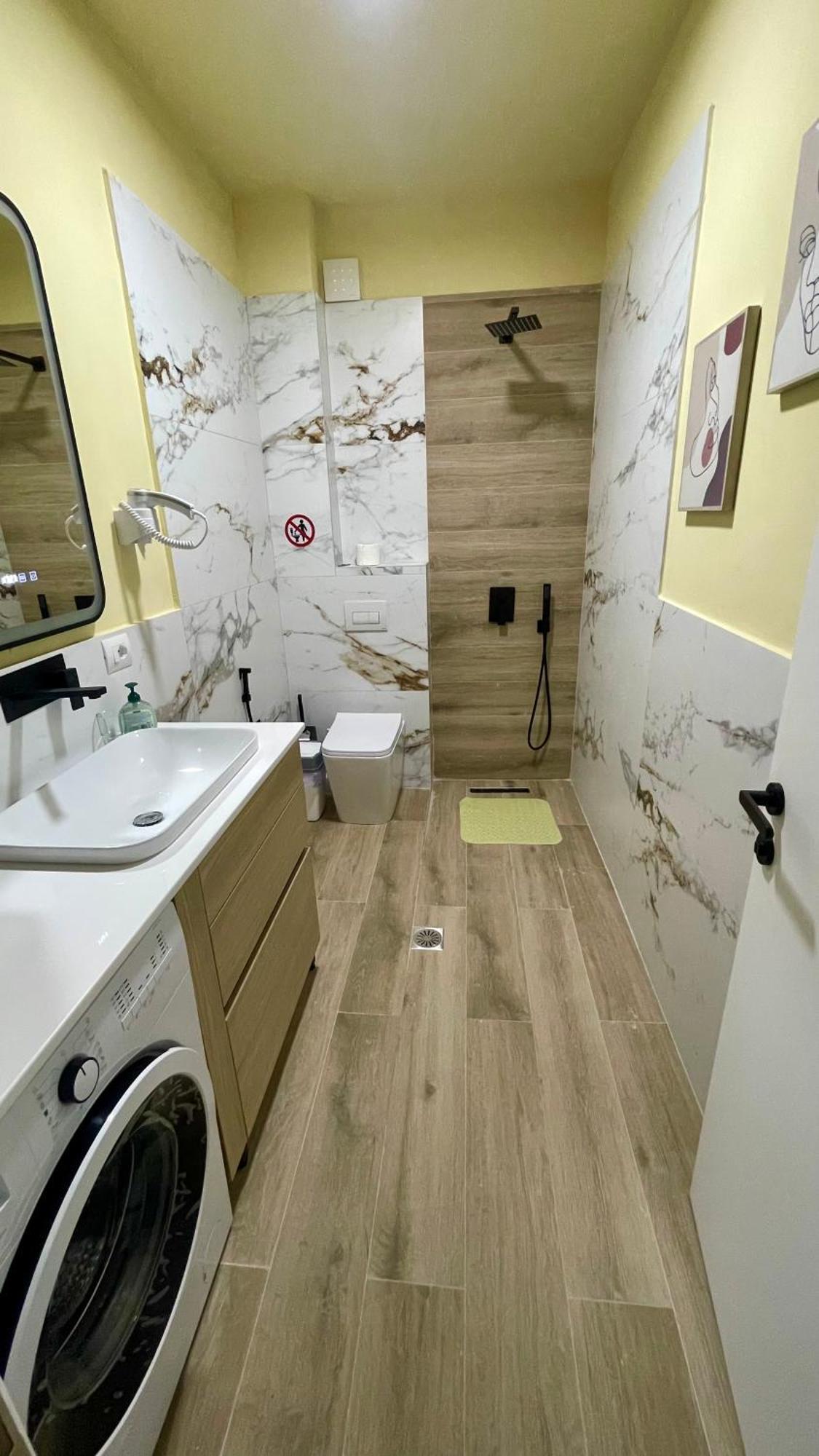 Sea Breeze Apartment Sarande Exterior photo